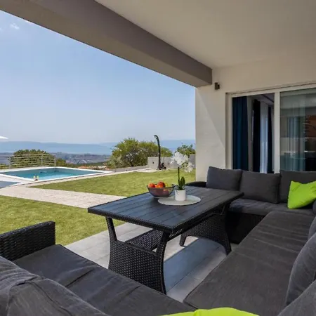 Villa Fran-2